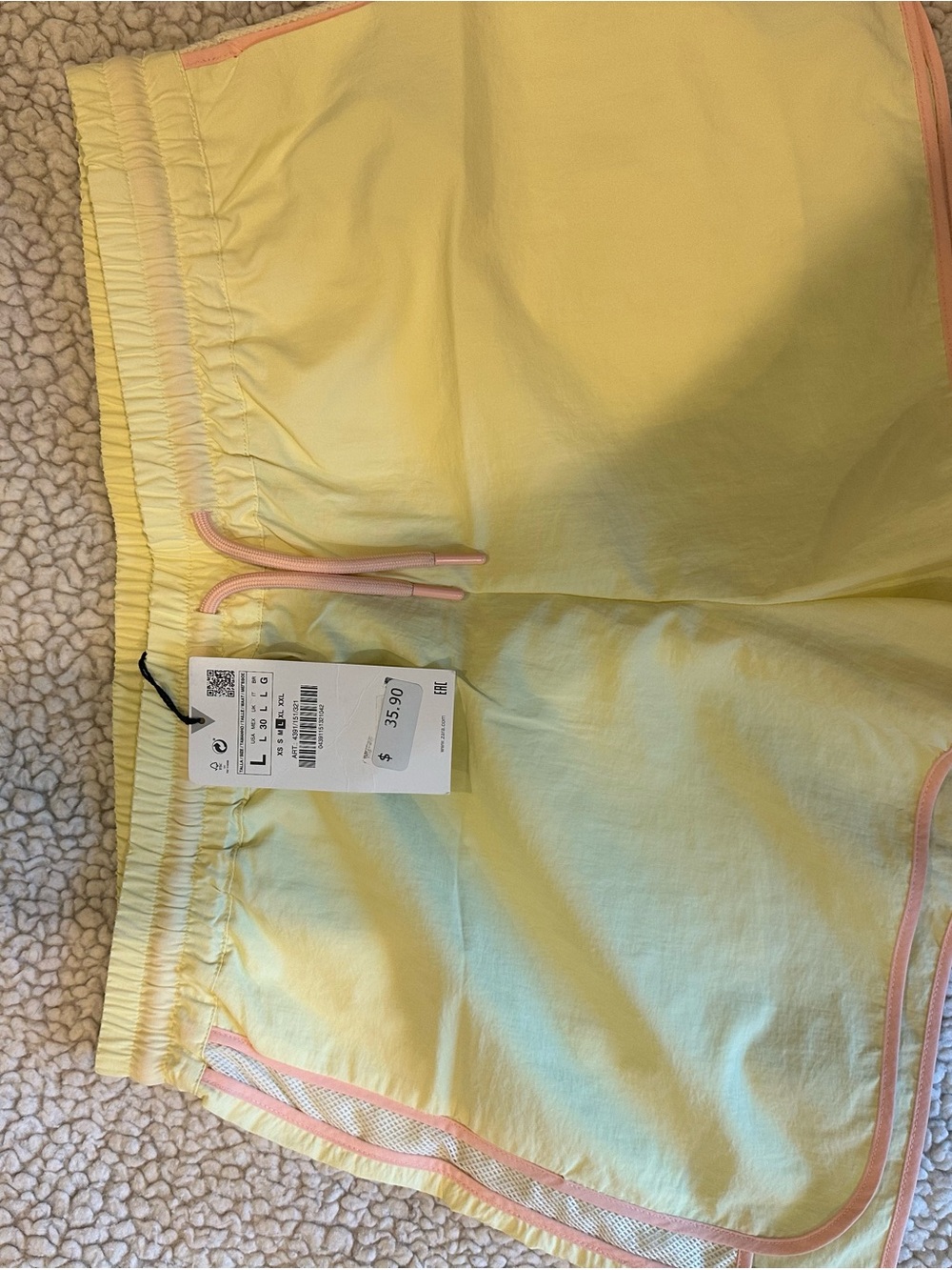 Zara Yellow Tie-Dye Casual Shorts with Blue Accent